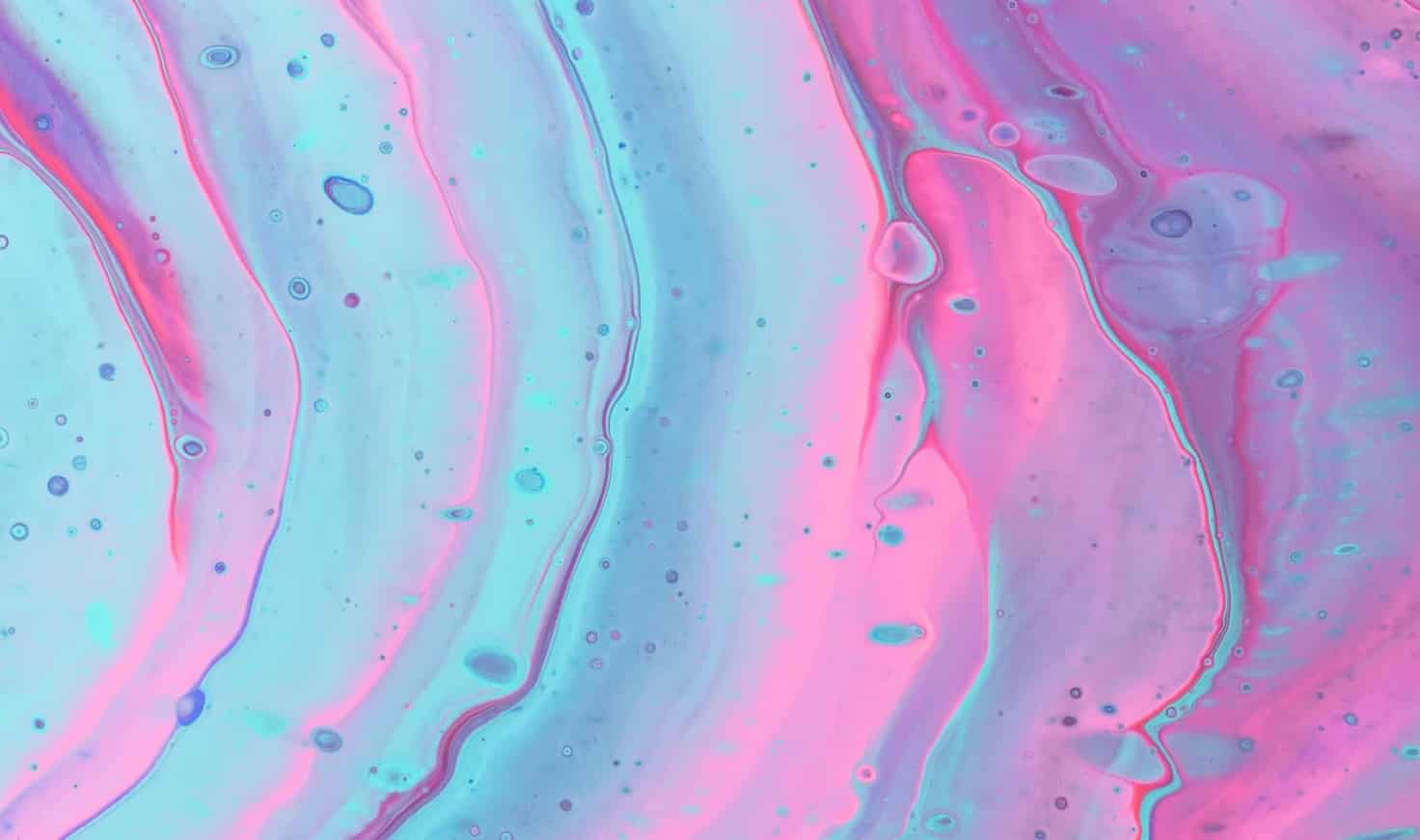 Nappes liquides irisées bleu turquoise et rose